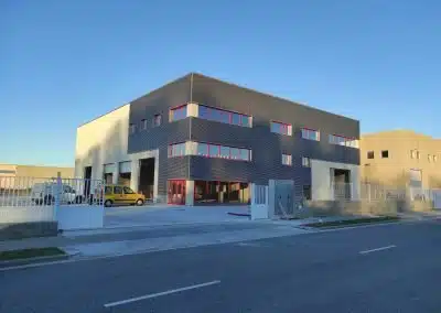 AIT WORLD GROUP - Solucions d'Enginyeria per a Projectes Industrials